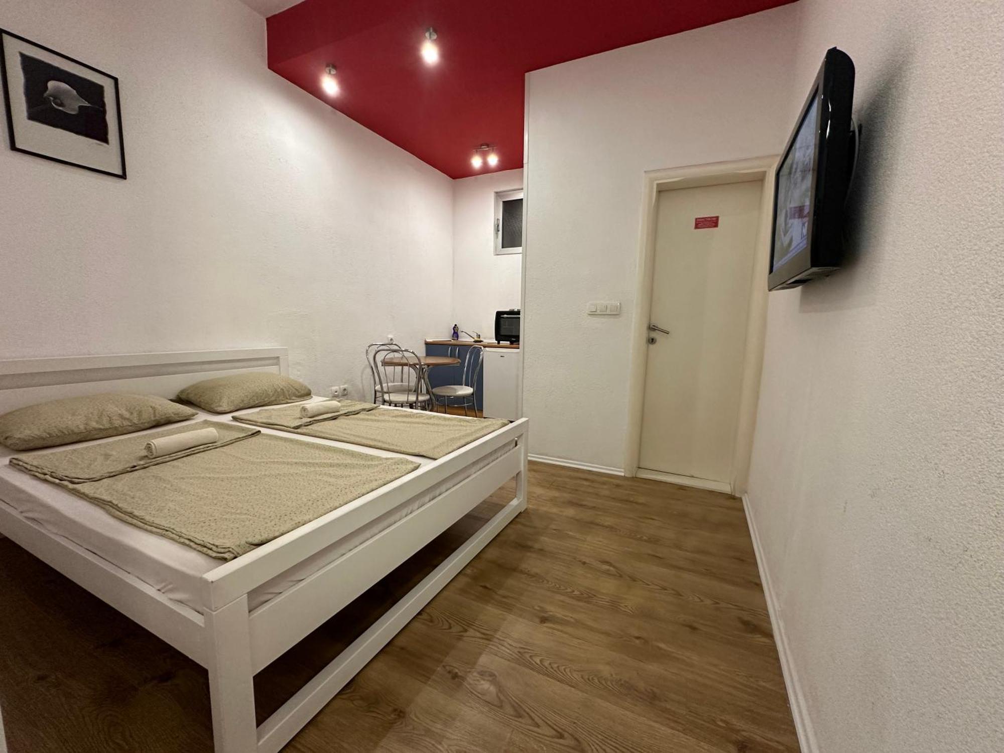 Villa Anja Apartments โมสตาร์ ภายนอก รูปภาพ