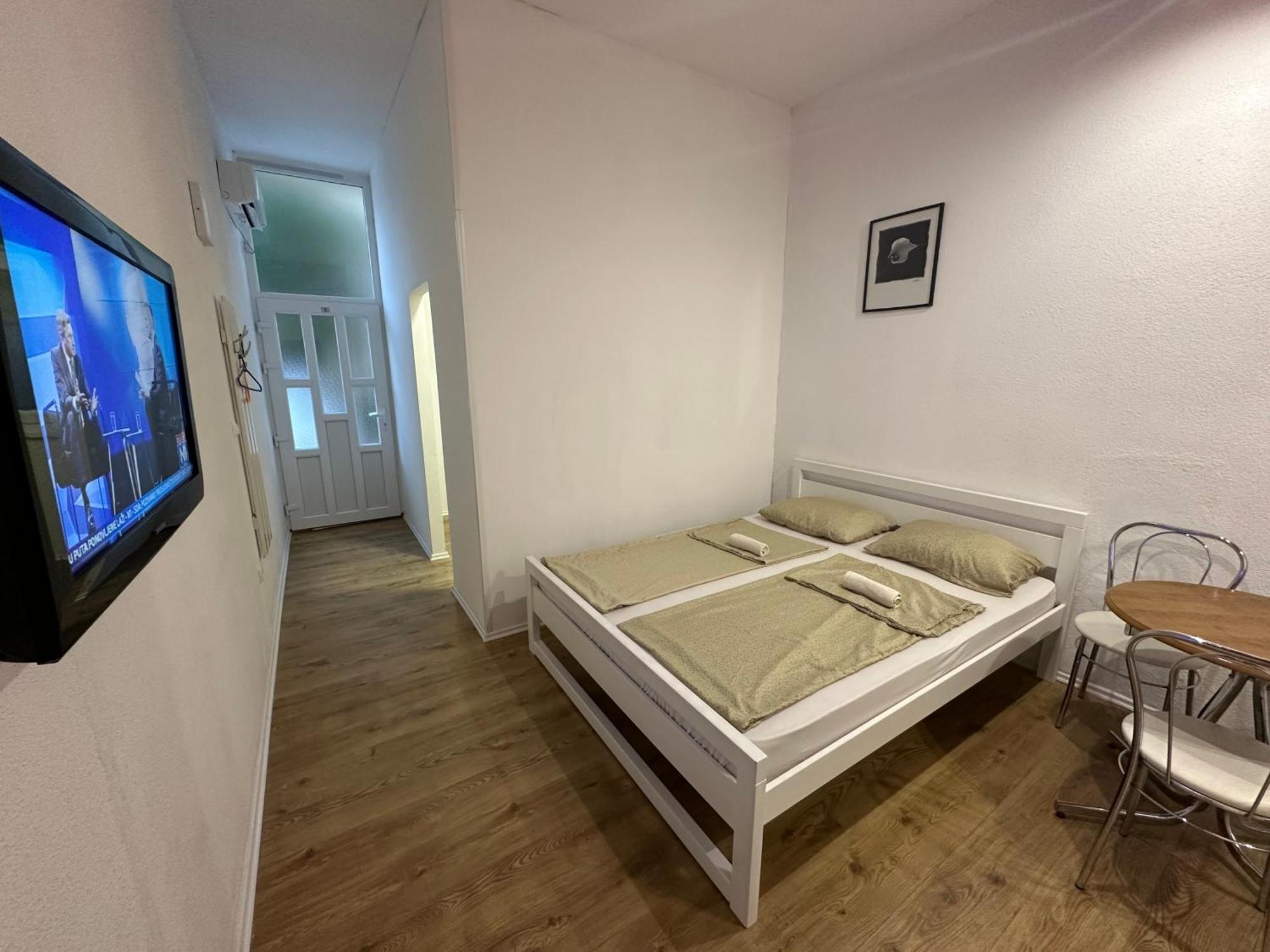 Villa Anja Apartments โมสตาร์ ภายนอก รูปภาพ