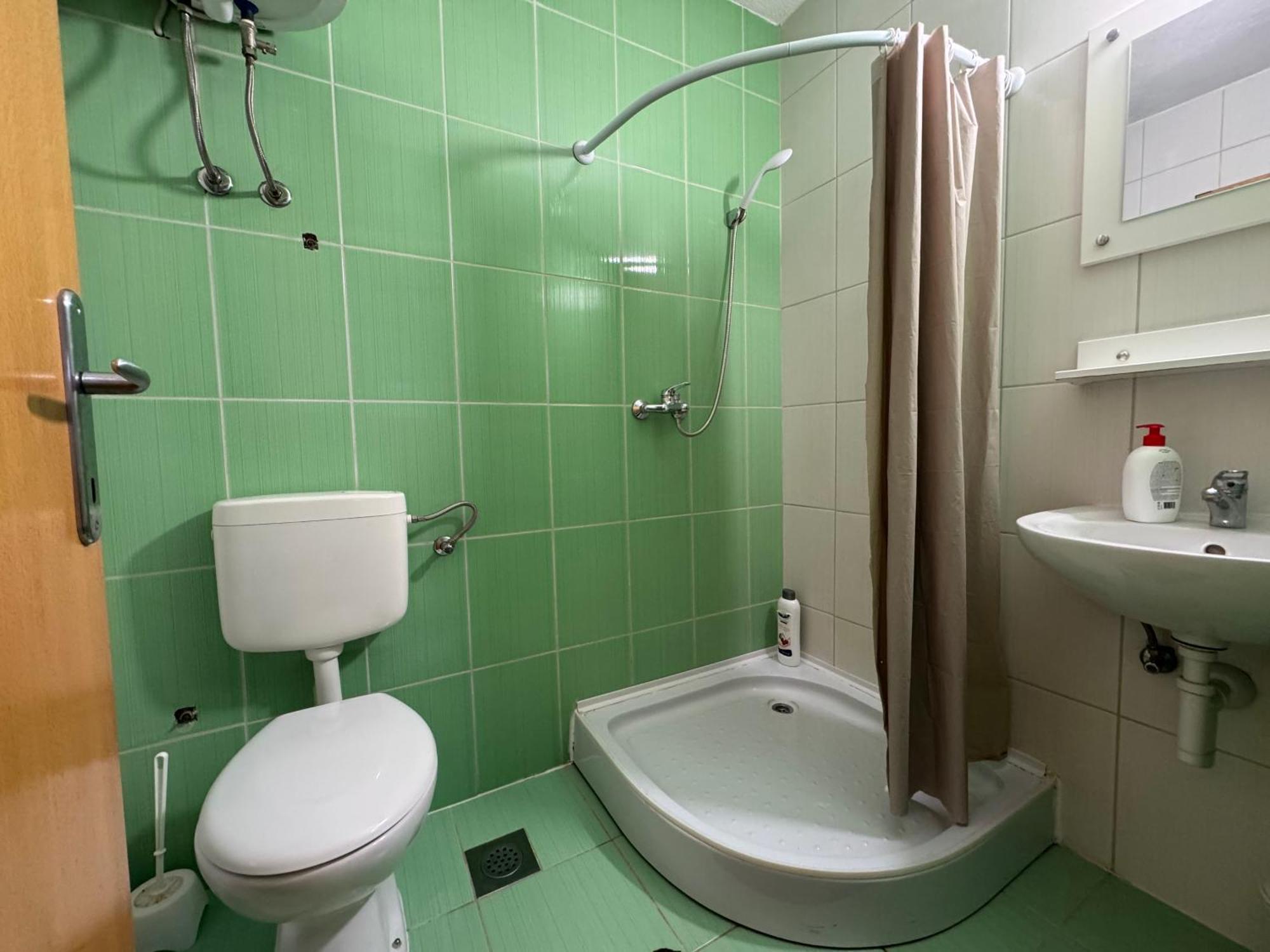Villa Anja Apartments โมสตาร์ ภายนอก รูปภาพ