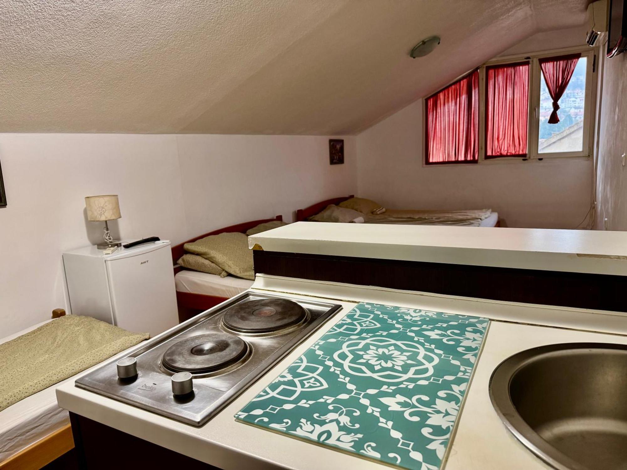Villa Anja Apartments โมสตาร์ ภายนอก รูปภาพ